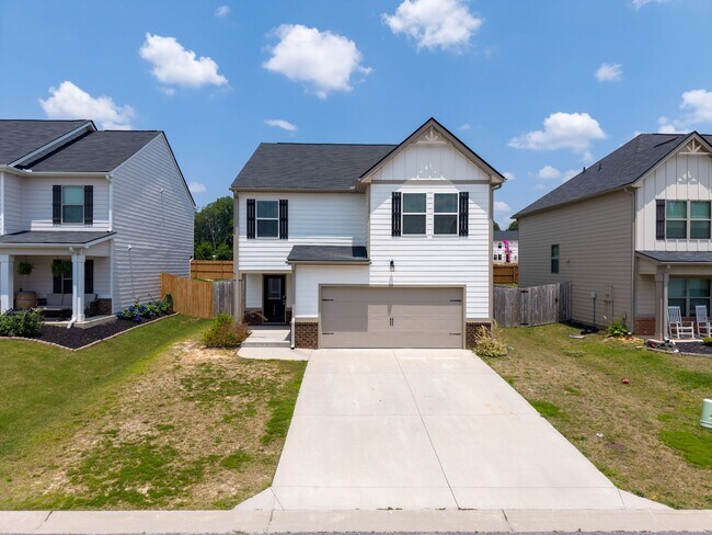 Building Photo - Southgrove