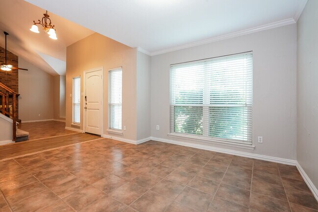 Foto del edificio - 2907 Stinwick Ln