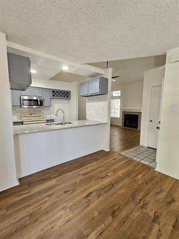 Building Photo - 863 Valleybrooke Dr