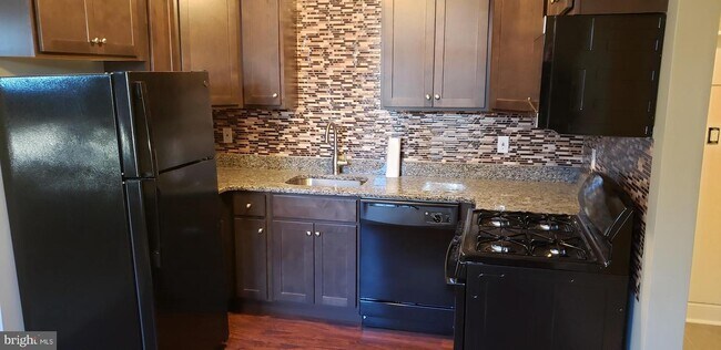 Foto del edificio - 401 Colwyn Ave