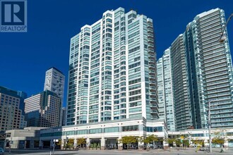 Building Photo - 10-210 Queens Quay W