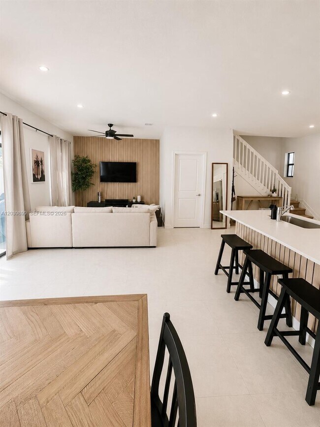 Foto del edificio - 452 NW 203rd Terrace