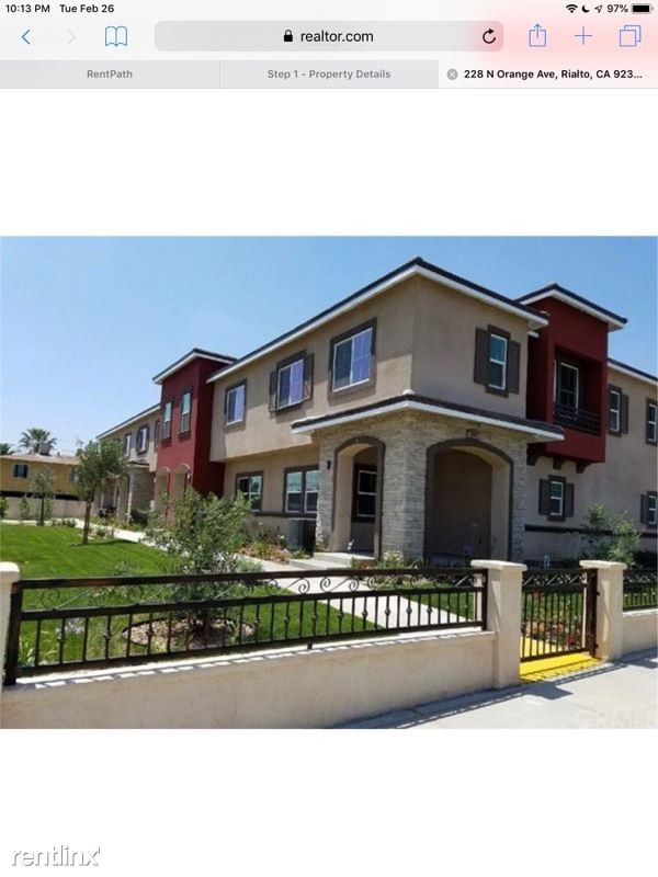 Primary Photo - 228 N Orange Ave
