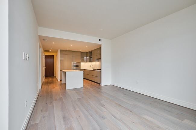 Building Photo - 810 O St NW