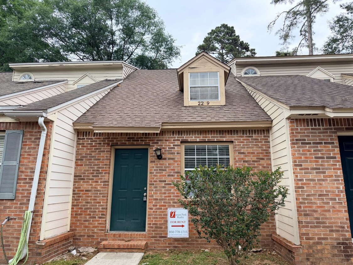 Live Close to It All Near the Colleges & San Luis Mission Park! - Live Close to It All Near the Colleges & San Luis Mission Park!