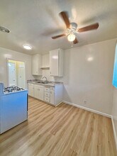 Building Photo - 1107 W Highland St