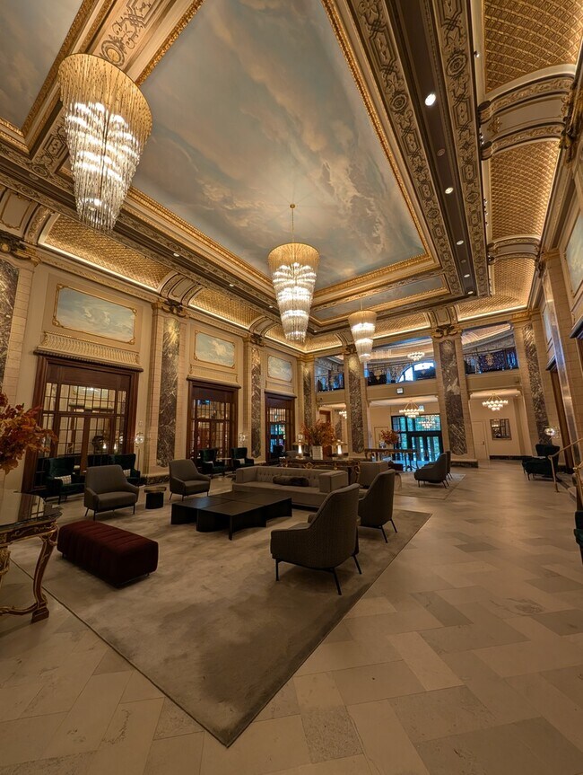 Foto del edificio - 2300 N Lincoln Park W