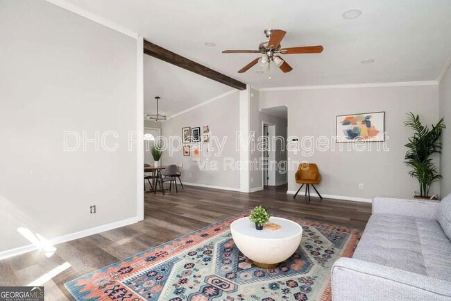 Foto del edificio - 3162 Alston Dr