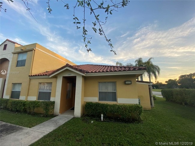 Building Photo - 3825 NW 90th Ave  3825 Sunrise Fl 33351