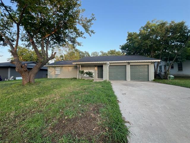 Building Photo - 3316 Shorewood Dr