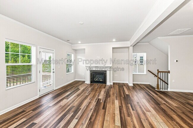 Foto del edificio - 3001 Brellon Ln