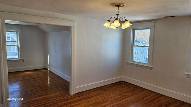 Building Photo - 17 Cleveland Ave