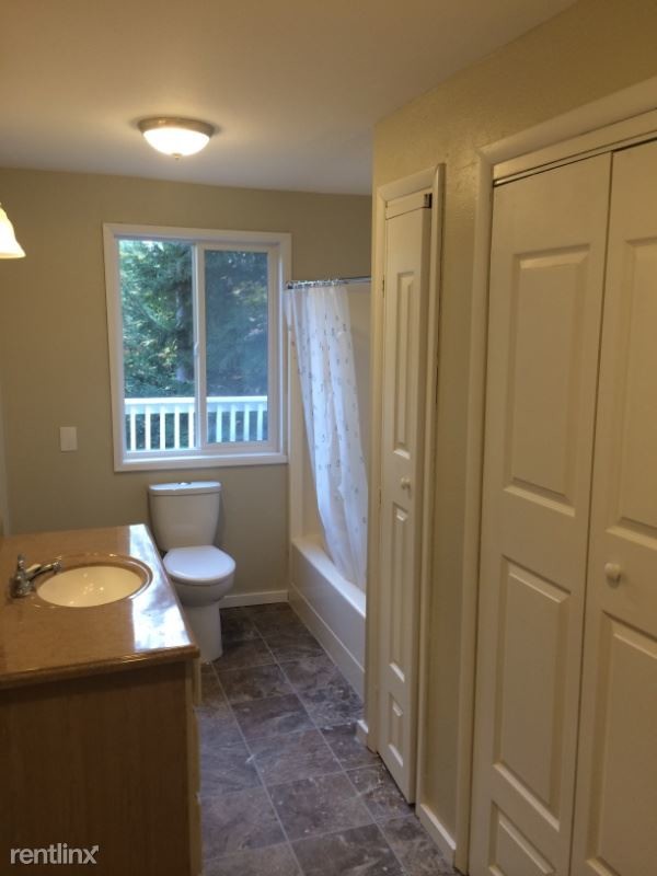 Building Photo - 2 br, 1 bath House - 16108 264th Street East