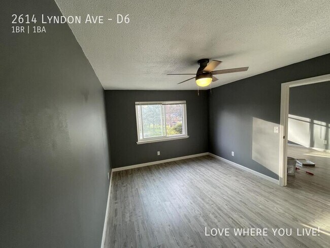Foto del edificio - 2614 Lyndon Ave