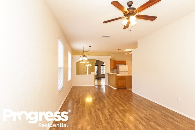 Foto del edificio - 12262 Hollybush Terrace