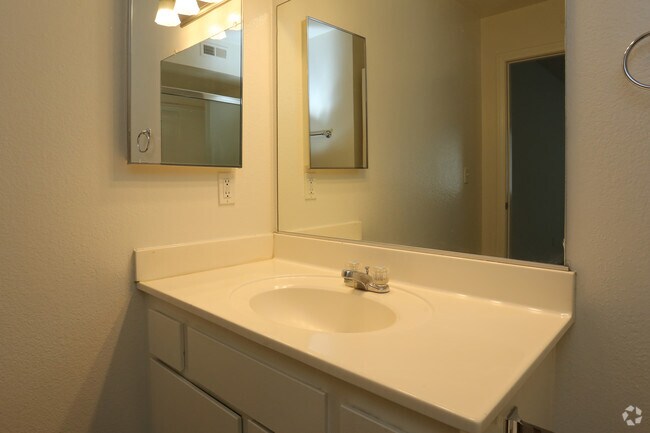 Foto del interior - Cape Cod Apartments
