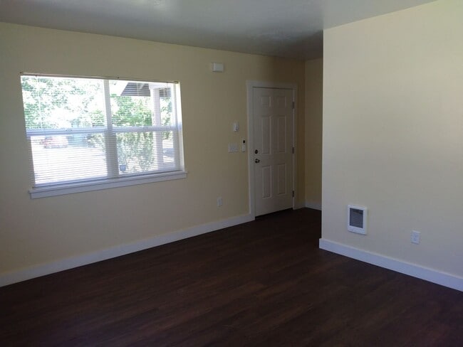 Building Photo - 430pio