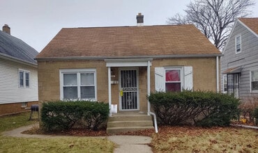 Building Photo - 4551 N 40th St