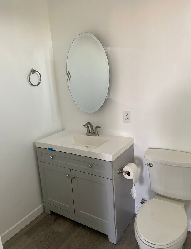 Bathroom - 6216 Seaborn St