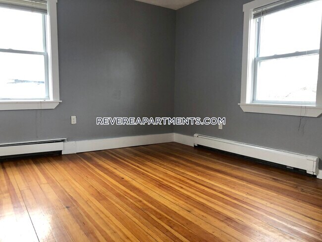 Foto del edificio - 1535 North Shore Road, Unit 3