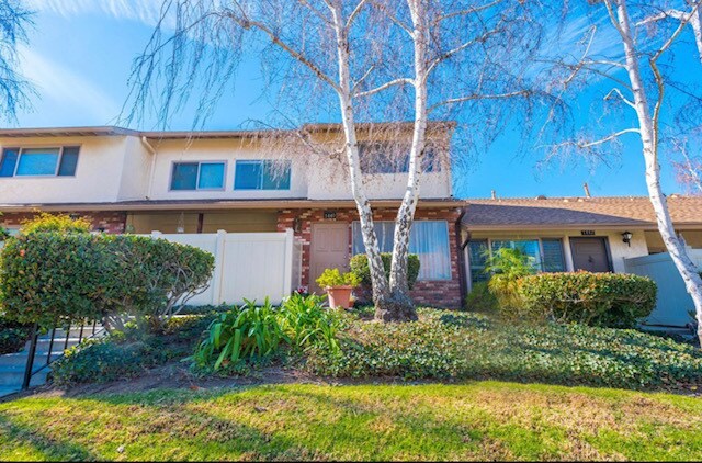 Primary Photo - 1440 Ramona Dr