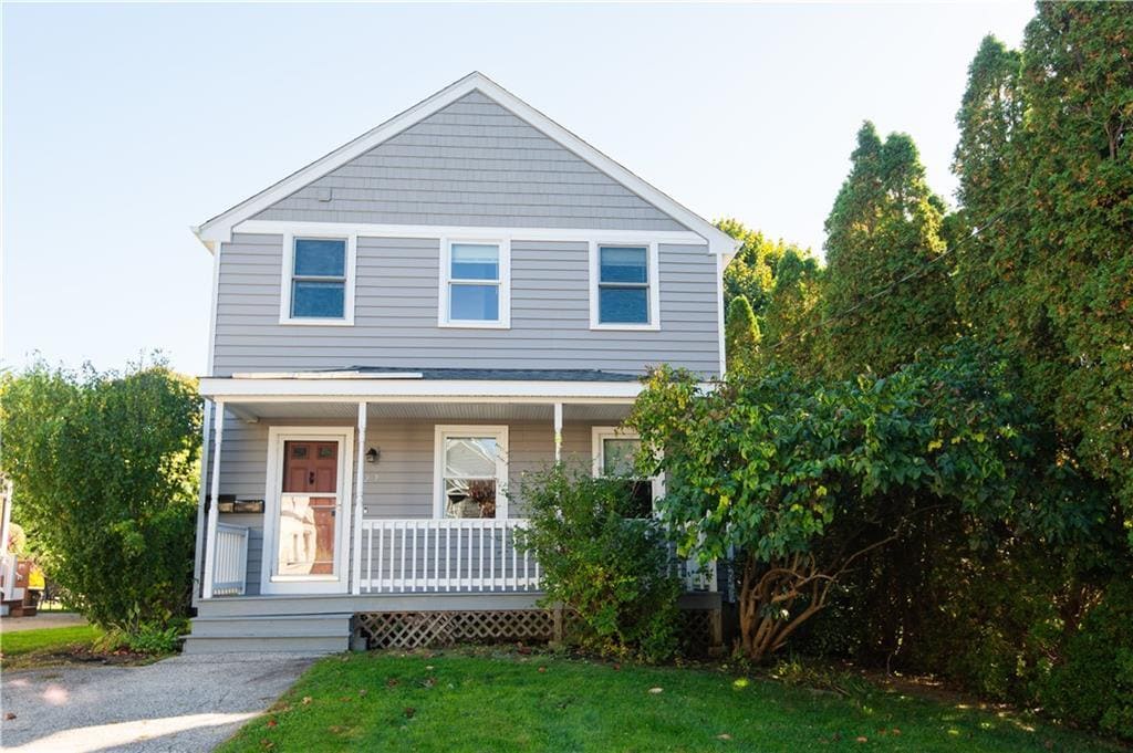 Primary Photo - 27 Fenner Ave