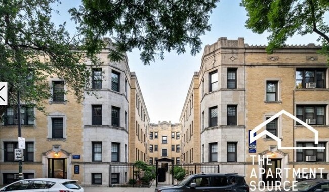 Building Photo - 429 W Belden Ave