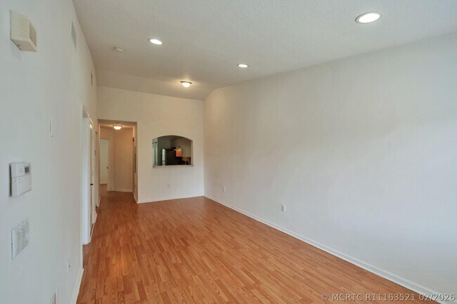 Foto del edificio - 3504 Briar Bay Blvd