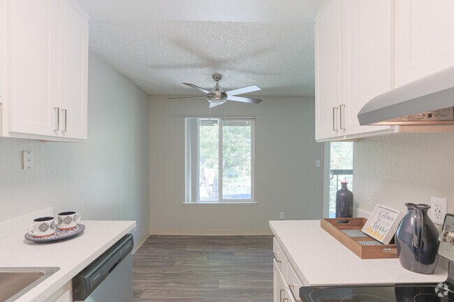 1HAB, 1BA - 648 ft² - The Element Apartments