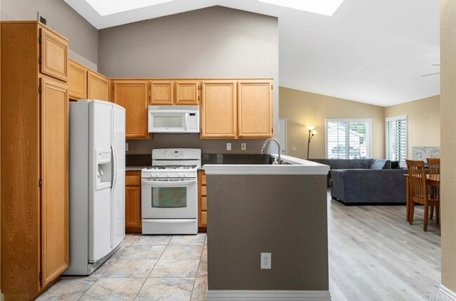 Building Photo - 22931 Springdale Dr