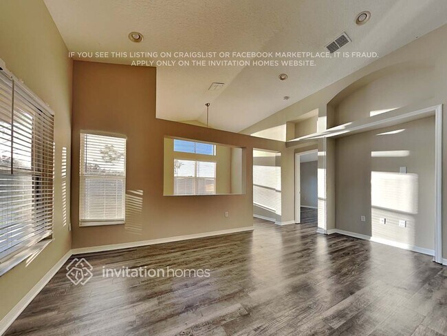 Building Photo - 3307 Coconut Grove Rd