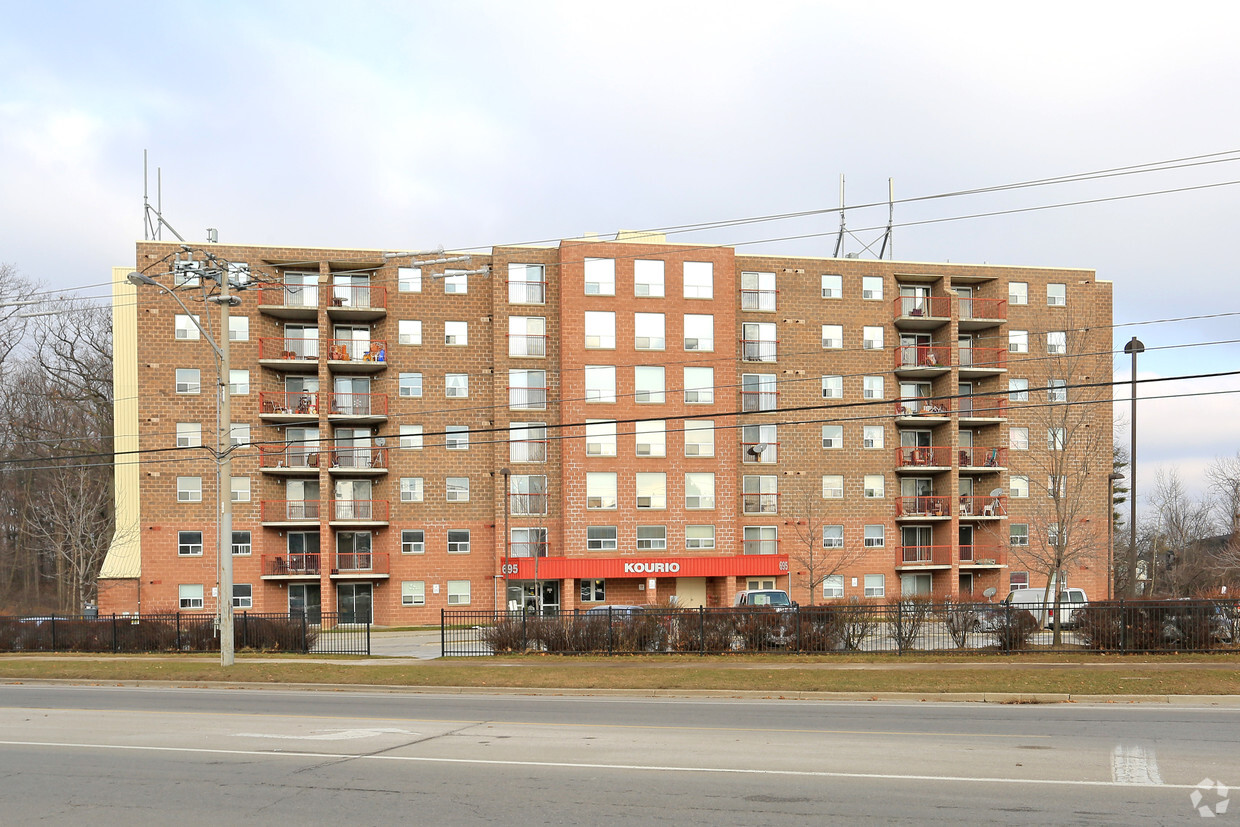 Building Photo - 695 Strasburg Rd