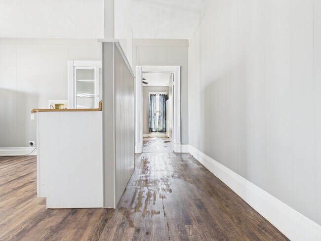 Foto del edificio - Downtown Warrensburg Opportunity on Gay Street