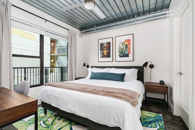 Mid Main apartments — community photo - Mid Main