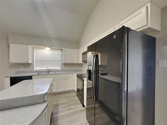 Foto del edificio - 6002 Flyers Ln