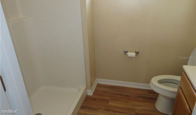 Building Photo - 255 Lobelia Dr