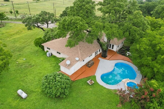 Foto del edificio - 3106 E Palm Valley Blvd