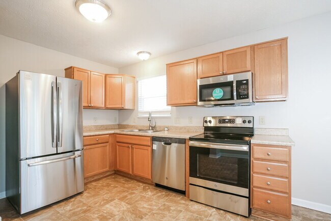 Foto del edificio - 2208 Rossington Ln