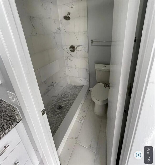 Foto del edificio - 11112 Essex Ridge Ct