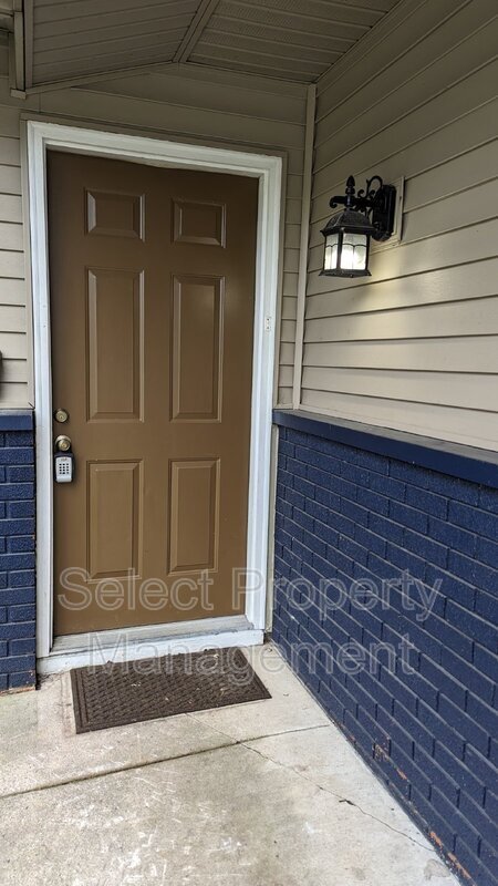 Foto del edificio - 2915 Inwood Dr