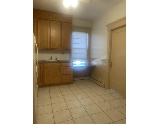 Building Photo - 1 bedroom in Dartmouth MA 02748