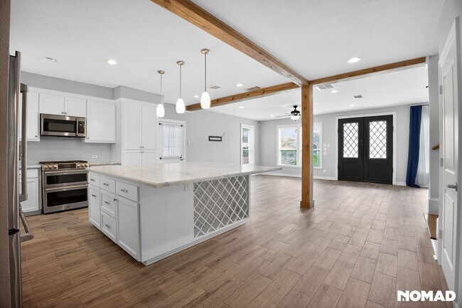 Foto del edificio - 2403 Arbor St