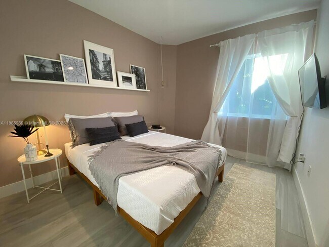 Foto del edificio - 427 NW 34th St