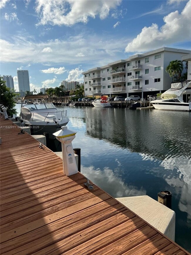 Building Photo - 3716 NE 168th St