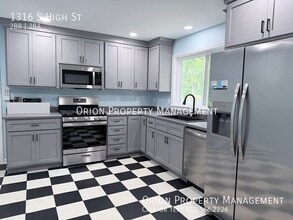 Building Photo - 1316 S High St