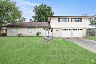 Building Photo - 1385 Howell St