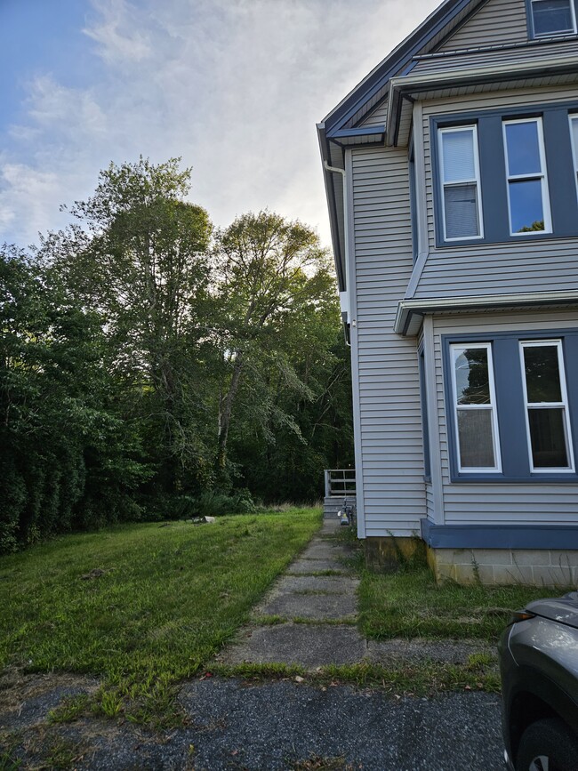 outside - 63 Greystone Ave