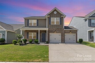Building Photo - 4938 Staffordshire Ln
