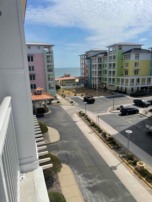 Building Photo - 3700 Sandpiper Rd