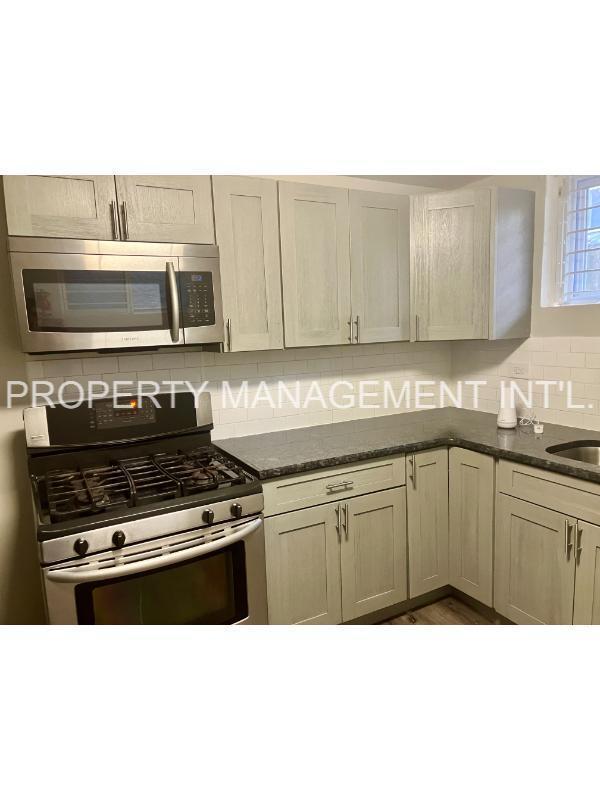 Foto del edificio - Newly renovated 3 bedroom home, close to s...